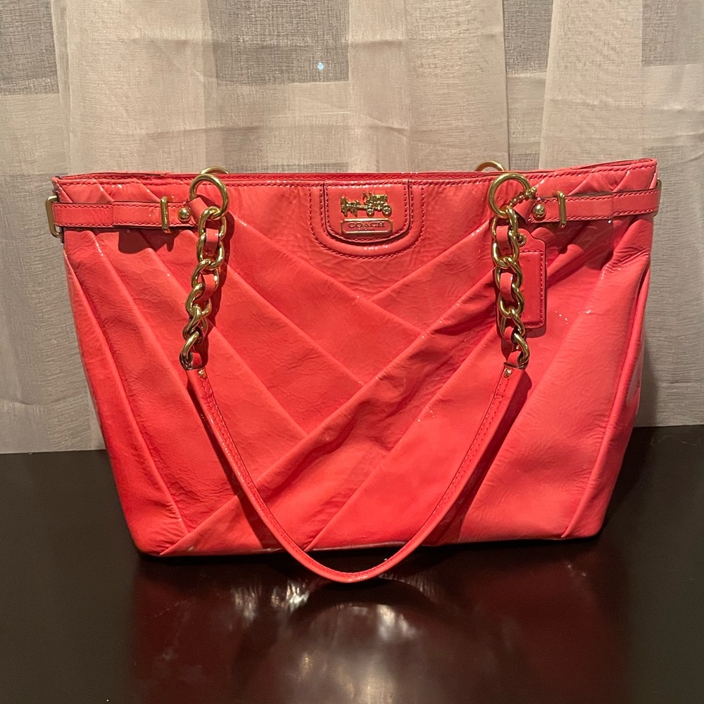 Coach 21300 Punch COACH MADISON Diagonal Patent Leather PINK